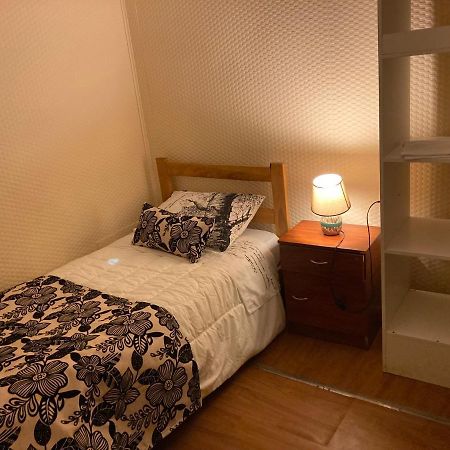 Hostal Hellen Puerto Natales Buitenkant foto